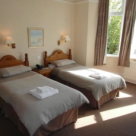 Lisdoonie Hotel 배로우인퍼니스 외부 사진