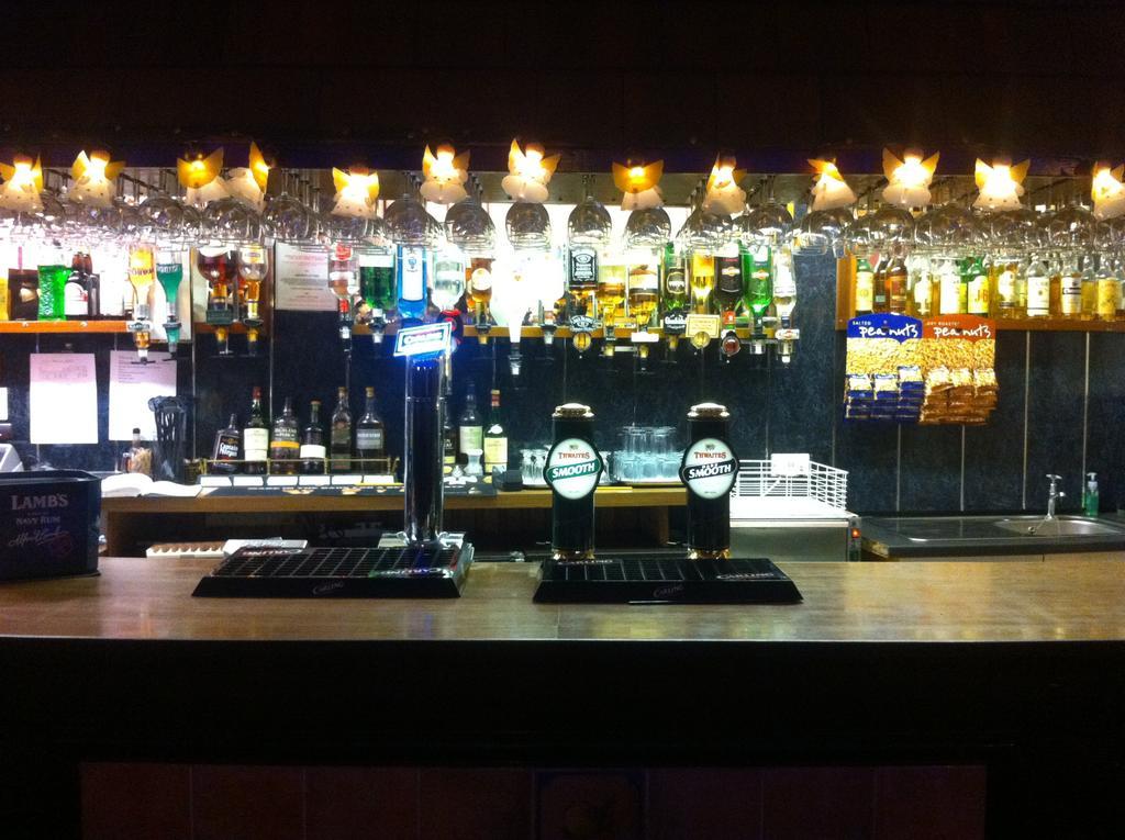 Lisdoonie Hotel 배로우인퍼니스 외부 사진