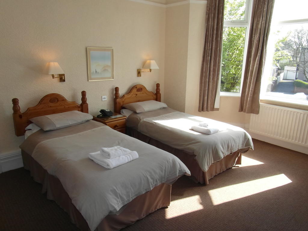 Lisdoonie Hotel 배로우인퍼니스 외부 사진