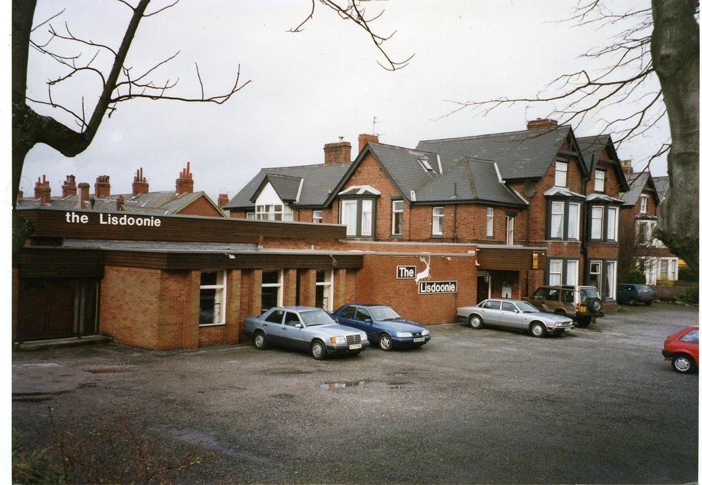 Lisdoonie Hotel 배로우인퍼니스 외부 사진